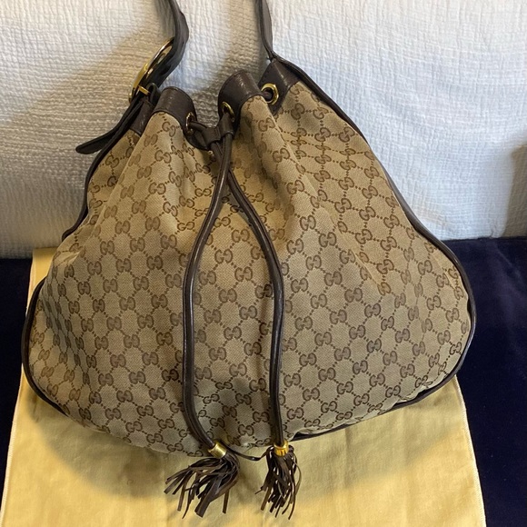 $900 Gucci Monogram Classic Canvas Brown Bamboo Half Moon Hobo